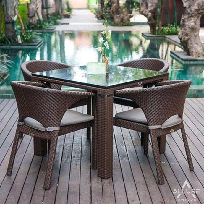 Allure Outdoor Chair Table Set